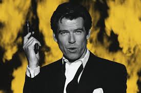 Pierce Brosnan, After leaving comprehensive school at age 16, Brosnan began training in commercial illustration, then went on to train at the Drama Centre in London for three years.